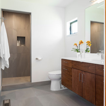 Master Addition Modernizes an Early 20th Century Home