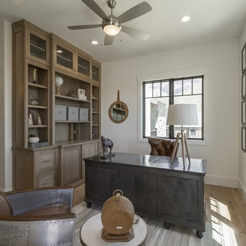 E Builders Homes - 2015 Utah Valley Parade - Modern American Farmhouse