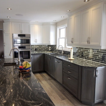 Two colors kitchen with massive island