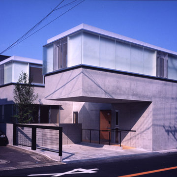 I-HOUSE