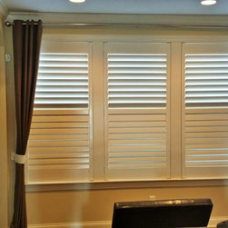 Minnetrista Pulte Homes Model - Interior Shutters