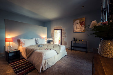 Exemple d'une chambre éclectique.