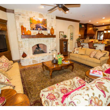 Dallas family room