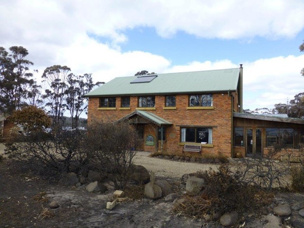 (Cloned:2016-04-27) The Journey to Rebuild After Devastating Bushfire