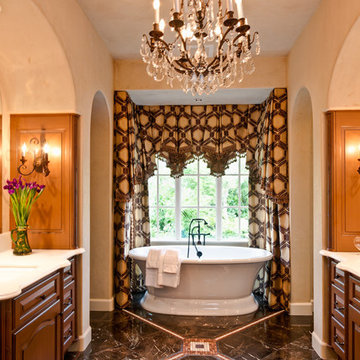 Traditional Estate