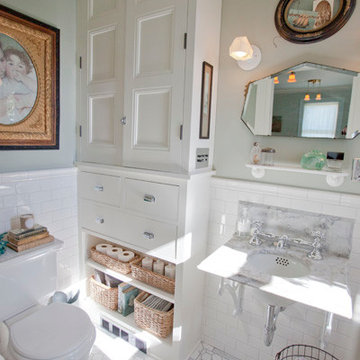 Greek Revival- Master Bath