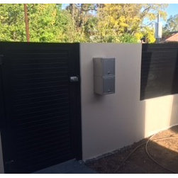 Black aluminium gate and fence panels - Products