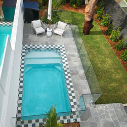Casa Avalon - Products