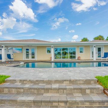 Infinity Swimming Pool and Garden with Refined Modern Landscaping