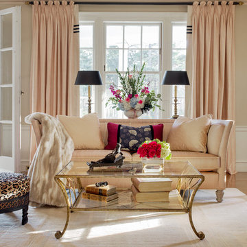 Art Deco with Egyptian Revival/Neoclassical roots