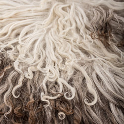 LUXURY SHEEPSKINS - Novelty Rugs