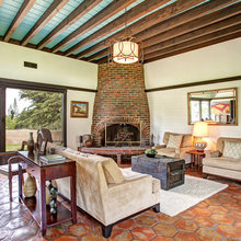 living room in terracotts colors