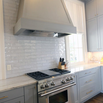 Comfortable Elegance Defines this Spacious Kitchen