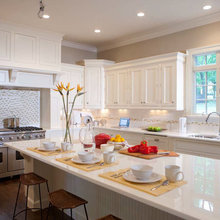 Kitchen / Dining Booth Areas