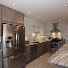 main floor kitchen