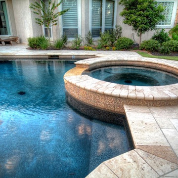 Grecian / Roman style pool 2 with spa - leh