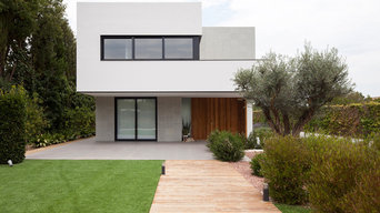 Vivienda unifamiliar con piscina en Valencia