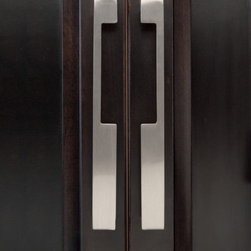Top Knobs - Modern Metro Notch Pull A & B