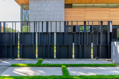 Example of a trendy exterior home design in Los Angeles