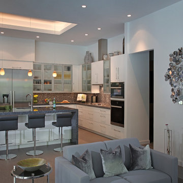 Cool Contemporary Kitchen