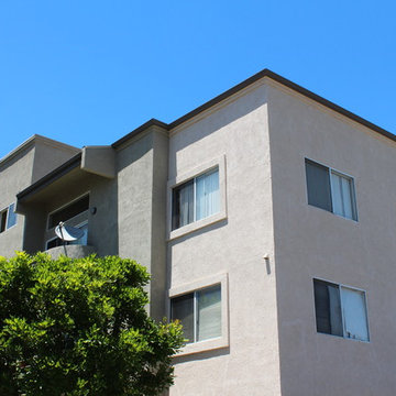 Bronze Seamless Rain Gutters, on an Apartment Building in Eagle Rock