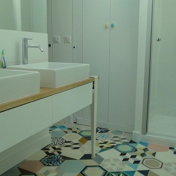 2 salles de douche en 1