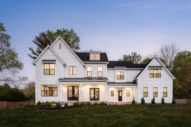 Example of a country exterior home design in DC Metro