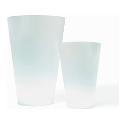 Liscio Siena Planters Illuminated by Serralunga - Outdoor Lighting