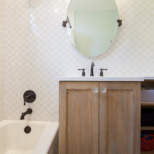 Jr Suite Bath