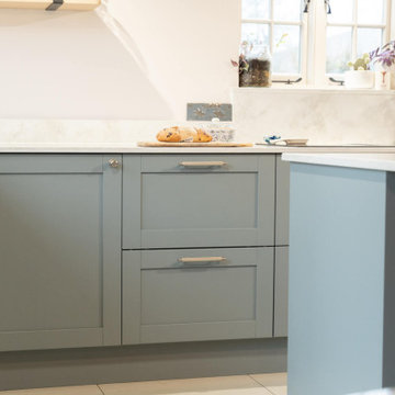 Blue Shaker Kitchen in Brockenhurst