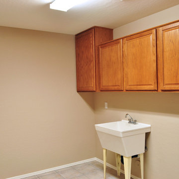 Residential Home - Spacious Southwest Family Home