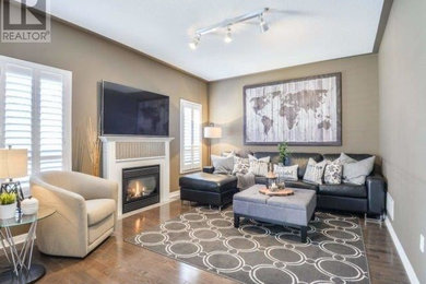 Flint Wood Cres - Home Staging