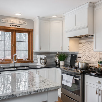 Transitional Kitchen in Menomonee Falls