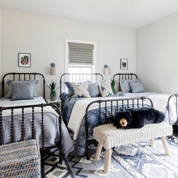 Traditional Chic Family Estate