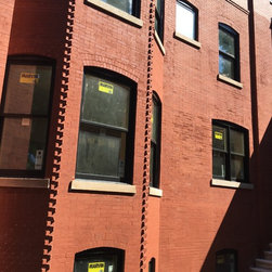 5333 N Lakewood - Windows