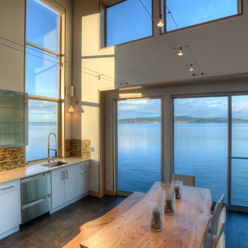 Tsunami House