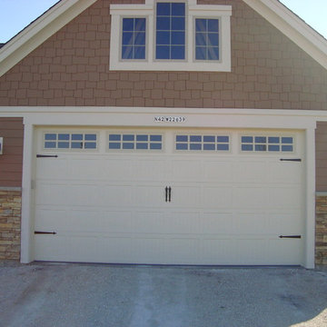 Carriage House Style Garage Doors