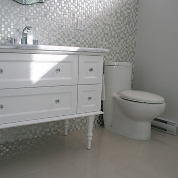 Rococo guest bathroom