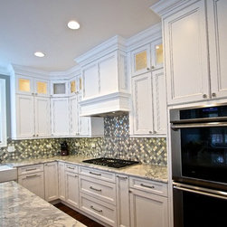 Two toned kitchens - Products