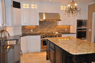 Elegant kitchen photo in Oklahoma City