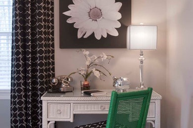 Bedroom - transitional bedroom idea in New York