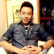 William Choo's photo