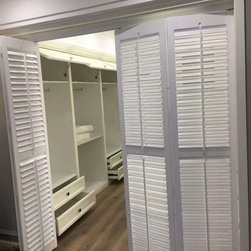 Dubai - Interior Shutters