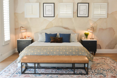 Bedroom - bedroom idea in Orange County