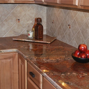 Juparana Creama Bordeaux granite