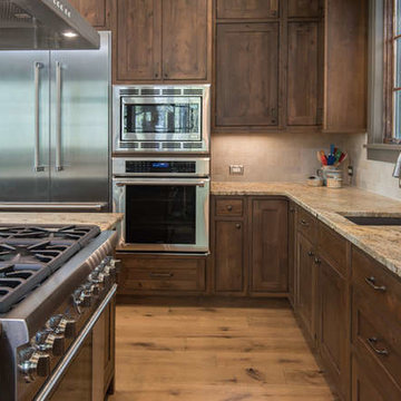 Craftsman at a Glance