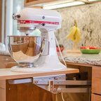 Jackson House - Modern - Kitchen - Los Angeles - by DLFstudio