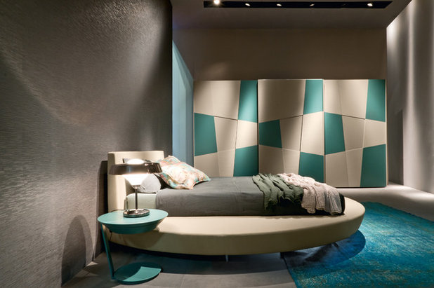 Современный Спальня by RoomService 360