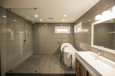 Bathroom - modern bathroom idea in Calgary