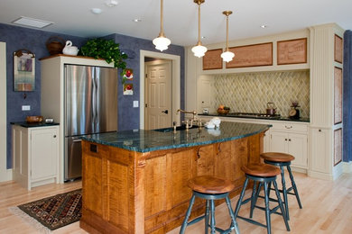Example of a classic kitchen design in Manchester